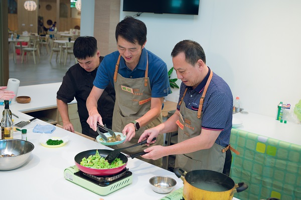 20251018-_DSC1083S 20251018-_DSC1083S