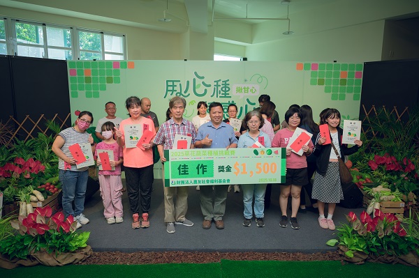 20251018-_DSC1282S 20251018-_DSC1282S